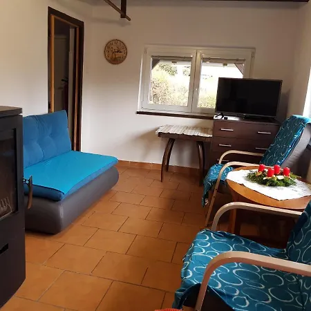 Semesterbostad Chata Na Kobylnici Lipno nad Vltavou